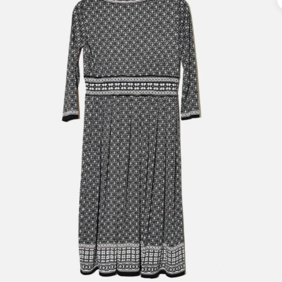 Max Studio Black and White Print Wrap Dress - Picture 3 of 4